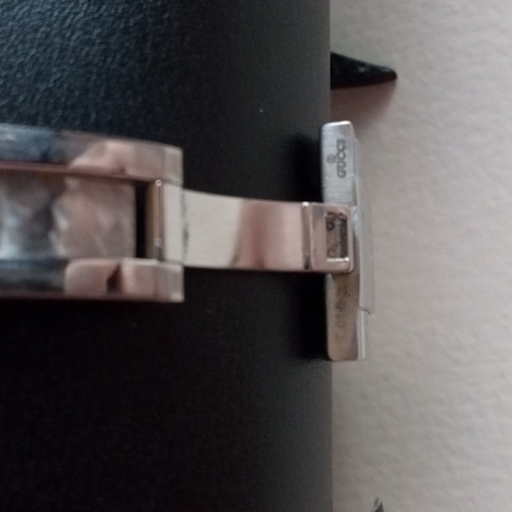 GUCCI Stainless Steel Gray Dial Women's Bracelet Watch 8500L - Picture 4 of 7